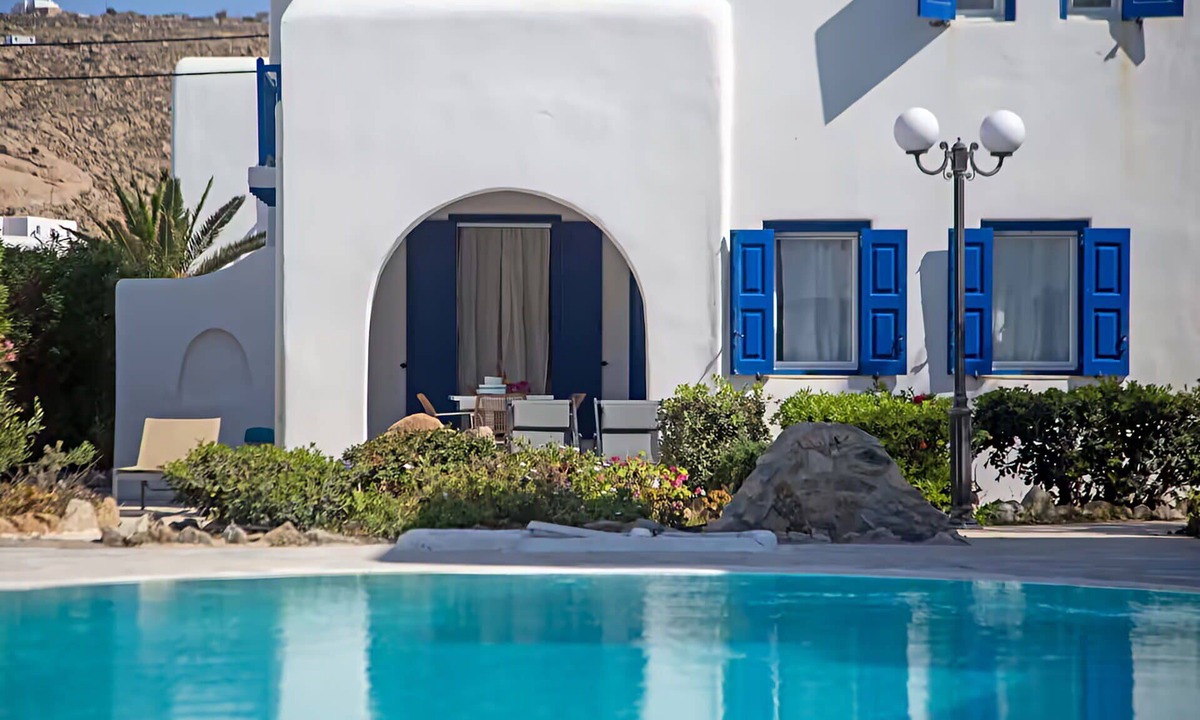 Ornos House | Mykonos Pool House 8 shared pool - My Hental Homes