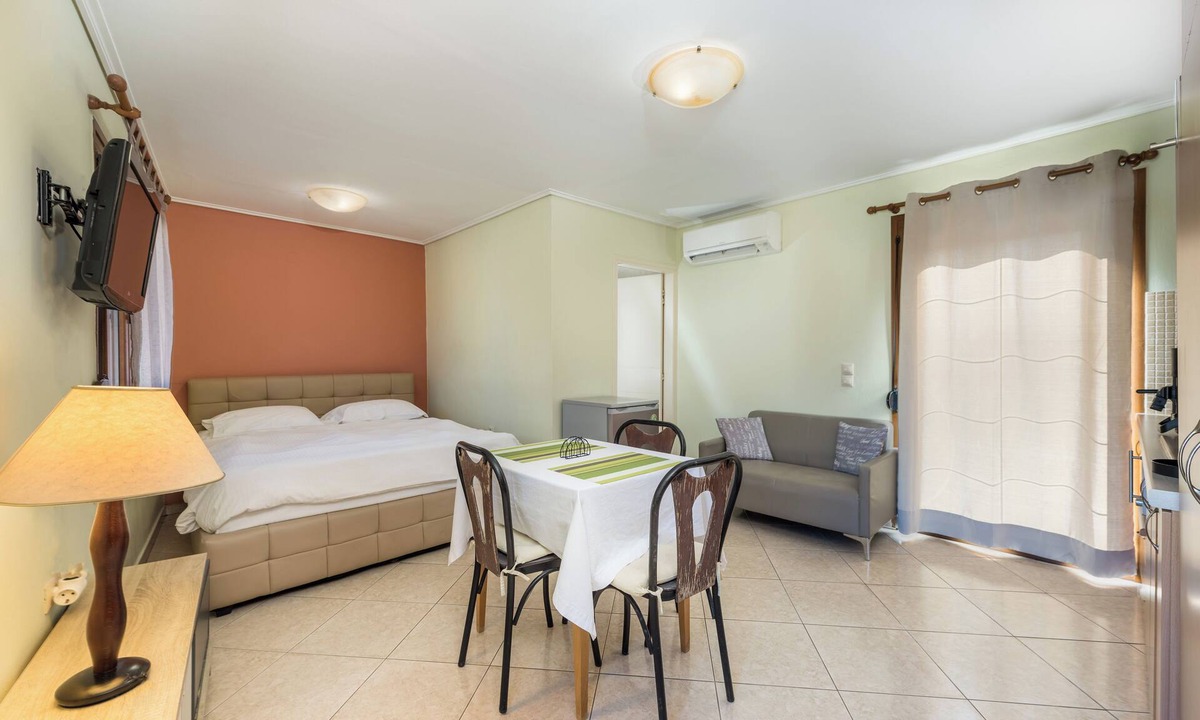 Mytilene Apartment | Mytilene Central Home 3