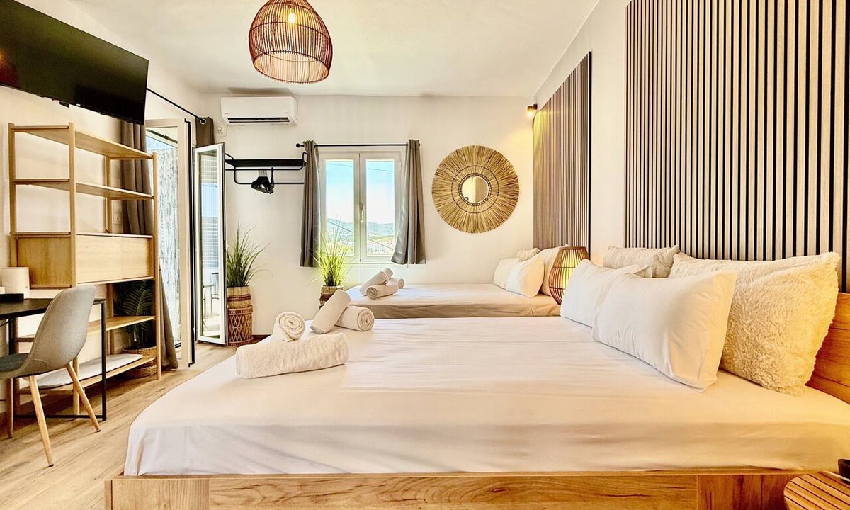 Naousa Apartment | Naousaki Premium Studios 4 - Heart of Naousa, Paros