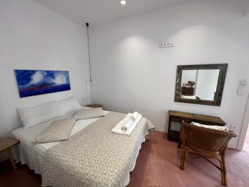 Old Town Naxos Apartment | Naxos Art studio 1