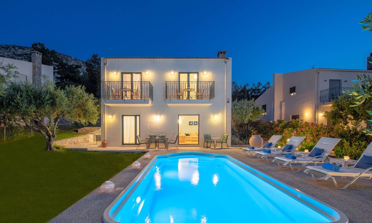 Old Hersonissos Villa | Nefeli villas - Green House