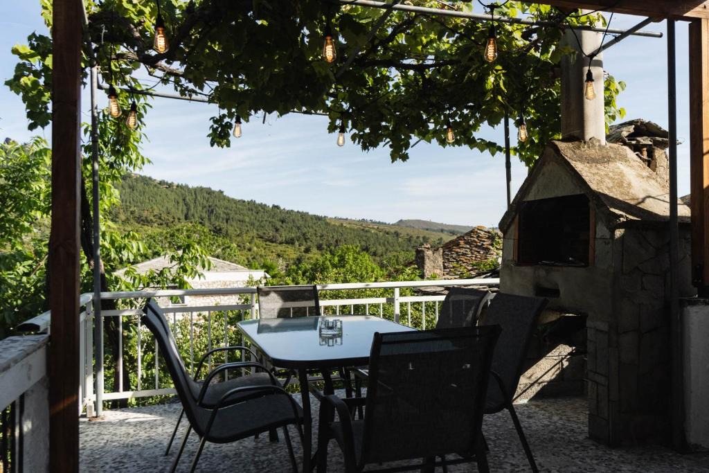 Thasos House | Nerida's-Traditional 3 BR Townhouse-BBQ-View