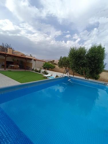 Anavyssos House | New Olivka House