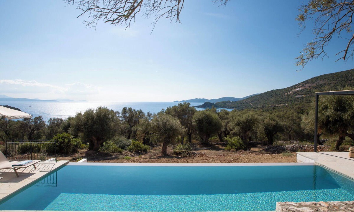Evgiros Villa | Nina’s Summer House – A Brand-New Seaview Sanctuary of Elegance