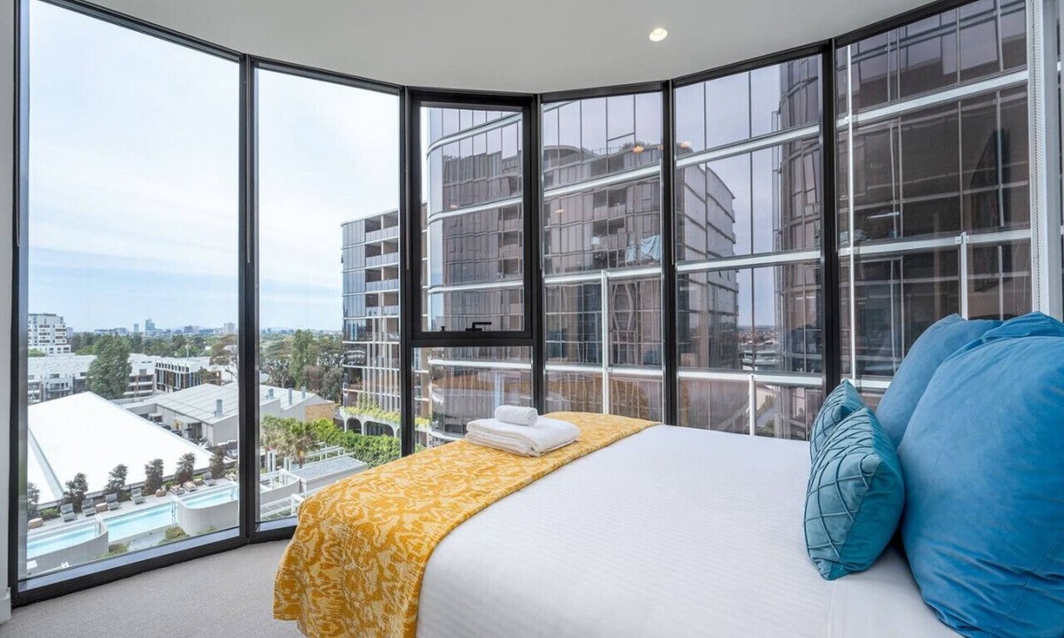 Port Melbourne Apartment | Nine Elm Port Melbourne 702