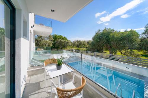 Thasos Town Hotel | Nuevo Suites