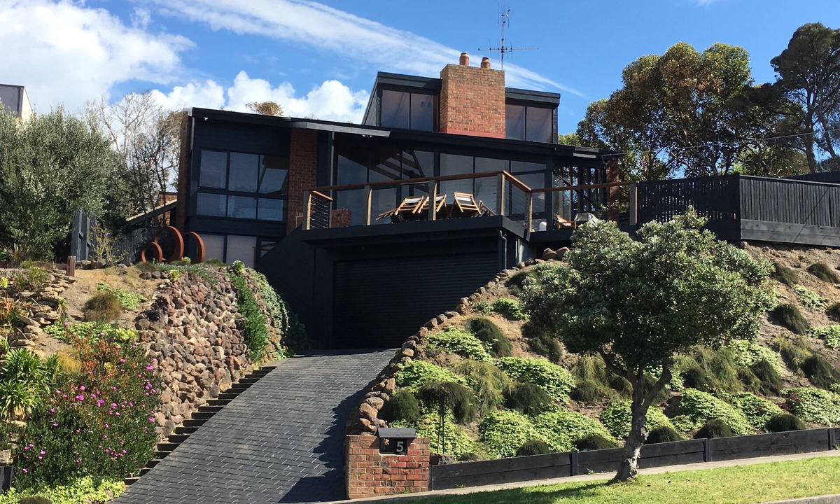 Ocean Grove House | Ocean Views - Ocean Grove, Spectacular Family Home in sought-after Location