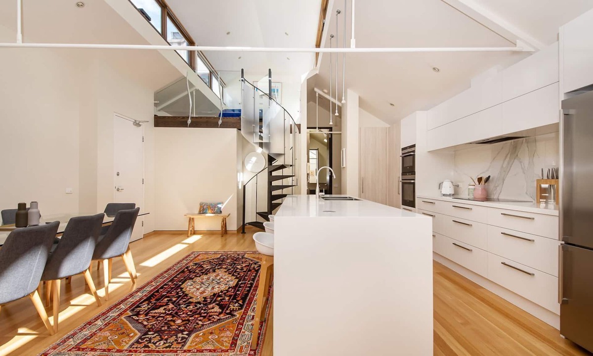 Collingwood Apartment | Oh So Collingwood - Discreetly secluded within an iconic c1880's building.