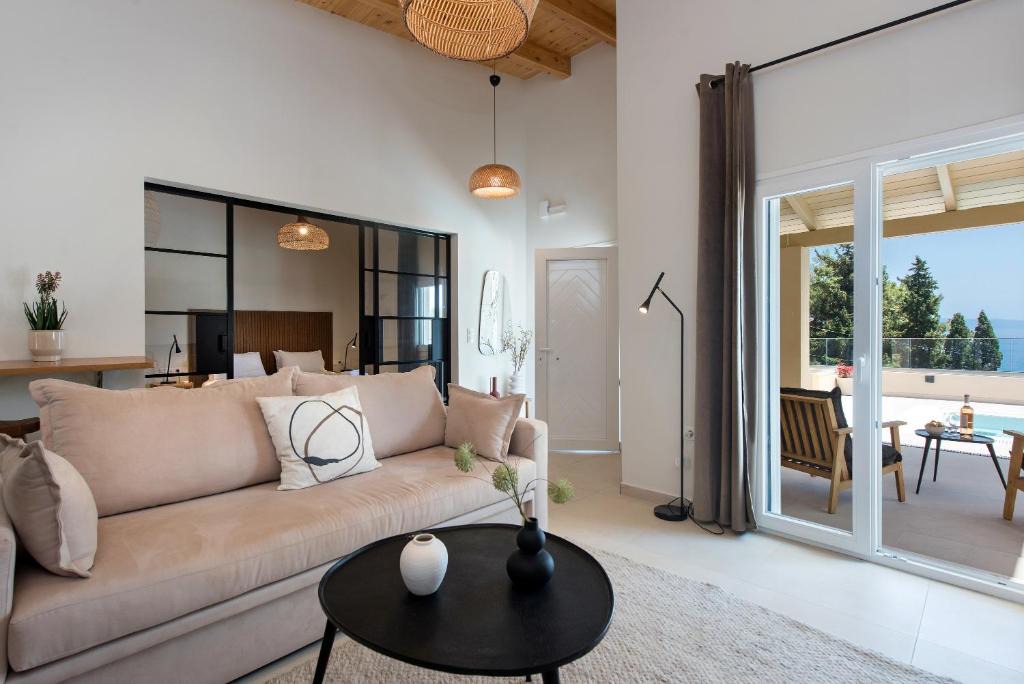 Perama House | Okeanos Villa by Anita Holiday Homes