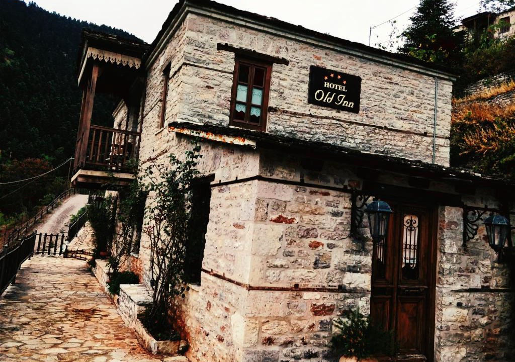 Karpenisi Hotel | Old Inn