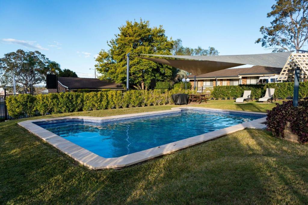 Rutherford Hotel | Old Maitland Inn - Rutherford