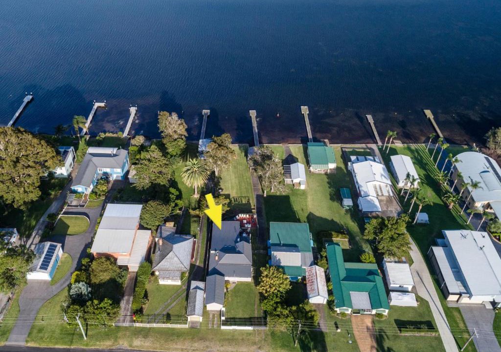 Erowal Bay House | On Golden Ponds at Erowal Bay