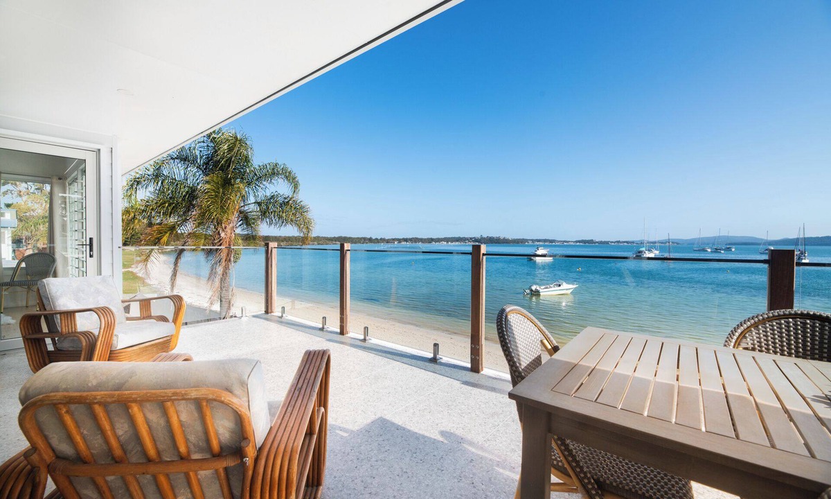 Corlette Apartment | "ON THE Beach" With Million-dollar Views. Enjoy the Best Beach at the Bay