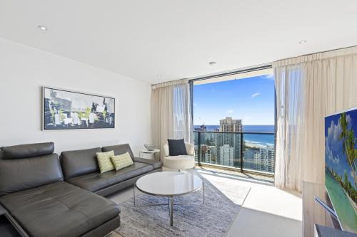 Broadbeach Apartment | Oracle (2)2705