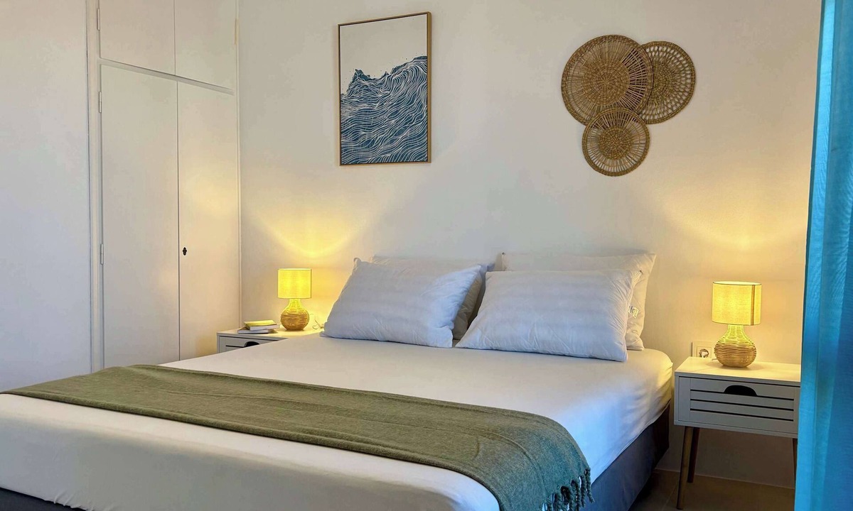 Piso Livadi Apartment | Origins II | Calm Studio near Beach & Taverns