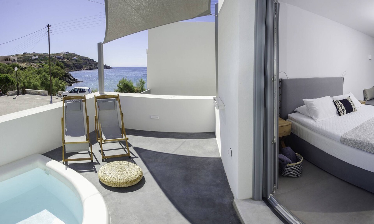 Kini House | Oro Suites