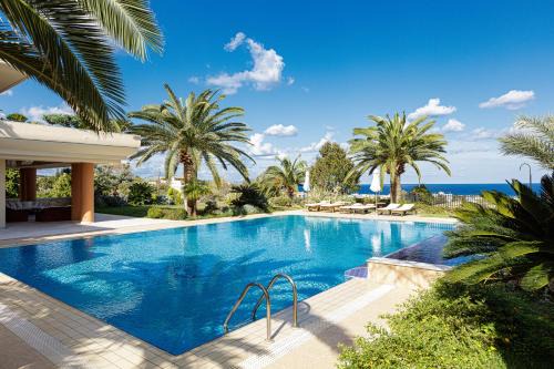 Xiro Chorio Villa | Palm Hill Villa