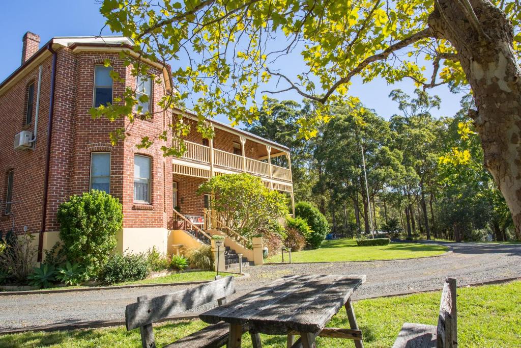 Rainbow Flat Bed & Breakfast | Palmyra B&B