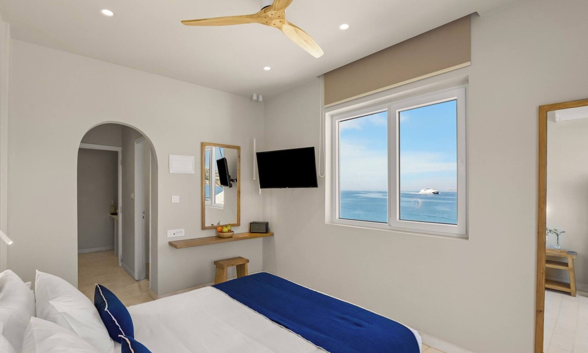 Parikia Hotel | Pandrossos Hotel