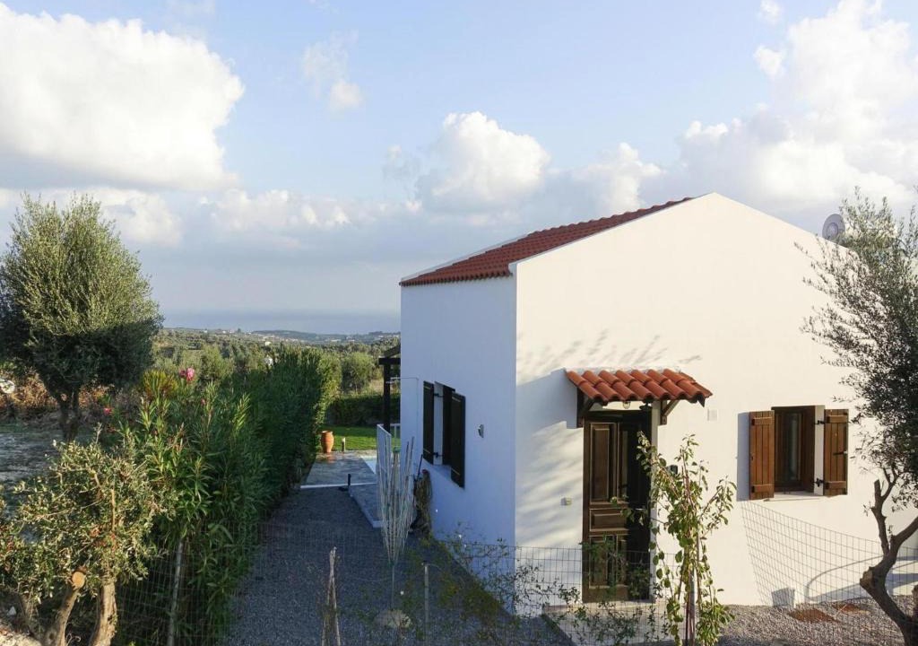 Kirianna House | Panoramic Estate in Kyriannav for 4