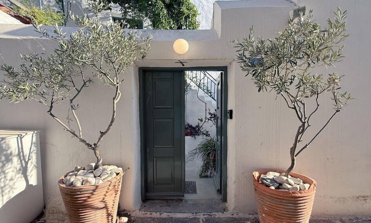 Parikia House | Paros House of the Arts