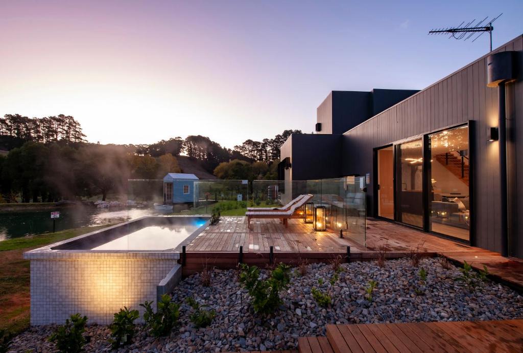 Lenswood Villa | Pavilions at Lenswood