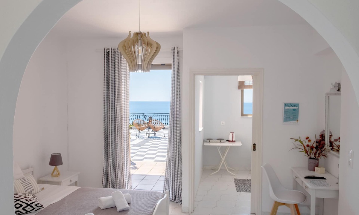 Agia Marina House | Pefkides Aegina Apartments