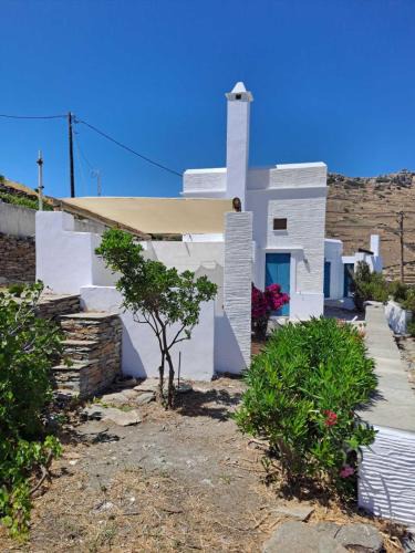 Rogon House | Pericles Sea View House in Kohylou