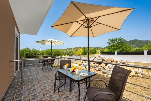 Filerimos Apartment | Pervolia Studios Near Airport