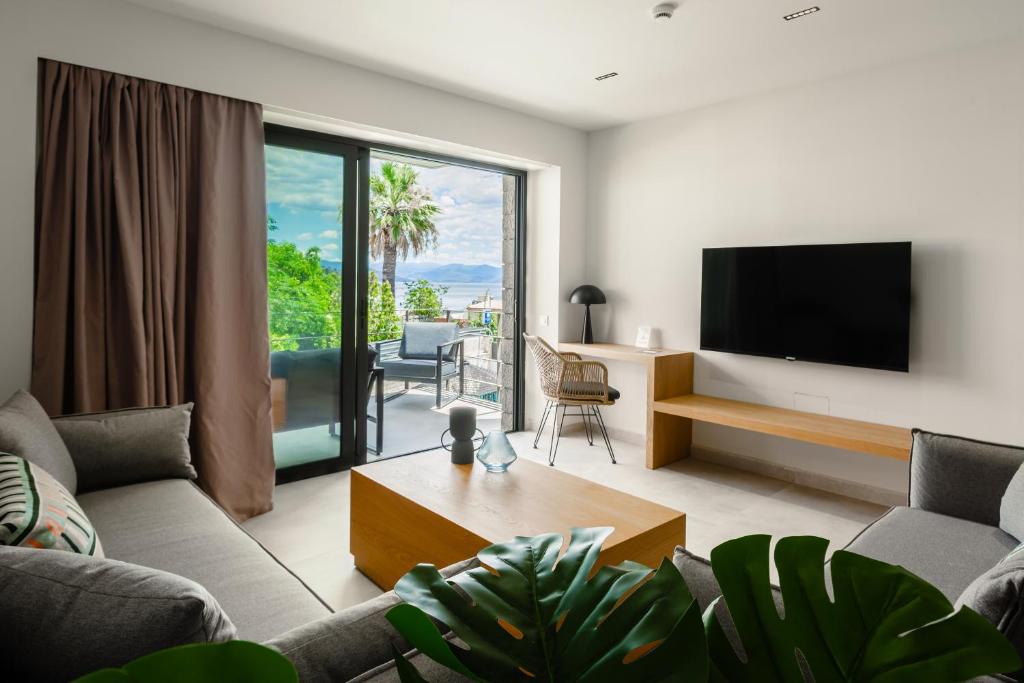 Tolo Apartment | Petra Suites Tolo