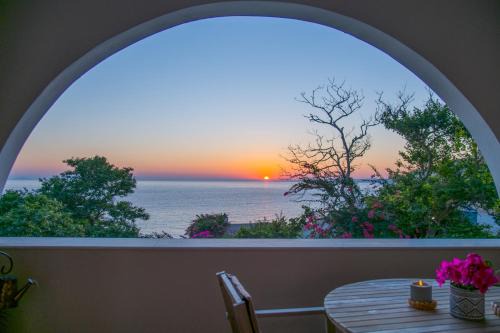 Sitia Villa | Platani Seaside Villa