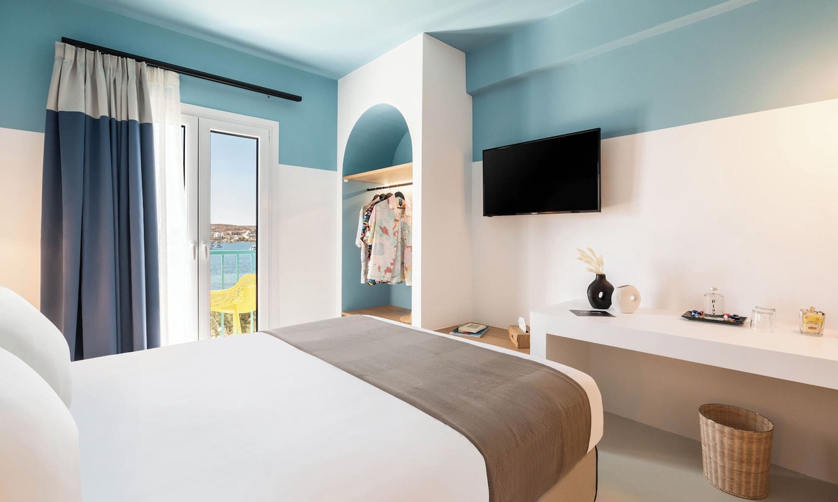 Parikia Hotel | Play Paros, a member of Brown Hotels