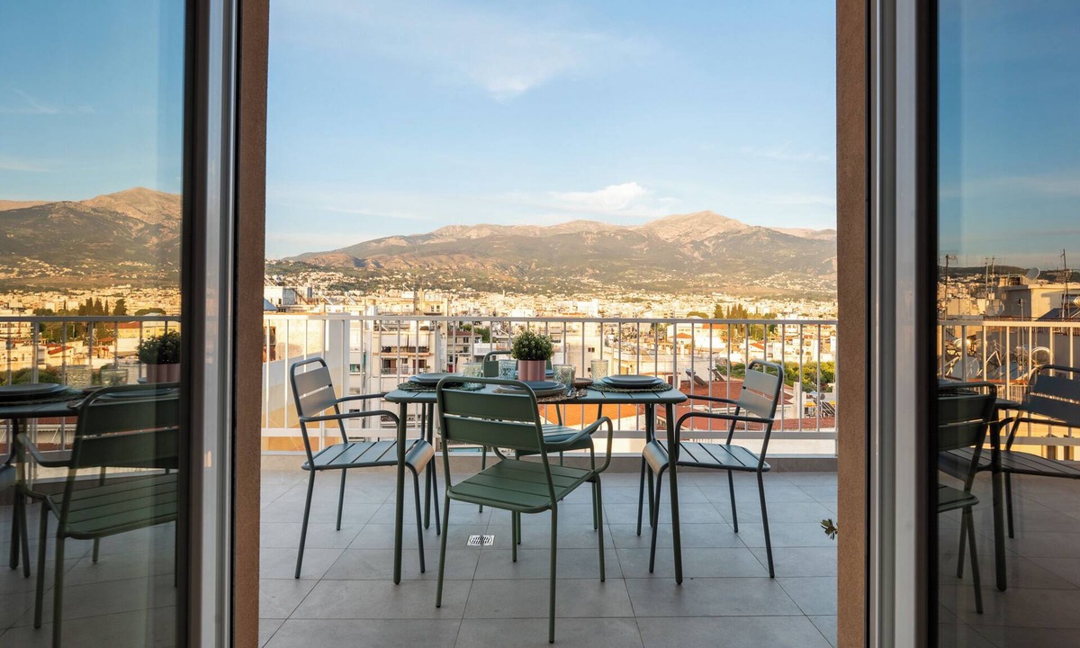 Patras Condo | Pnoè Loft: Luxury Penthouse with Sea/Mountain View Terrace