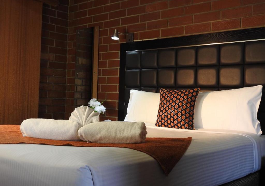 Pooraka Hotel | Pooraka Motor Inn