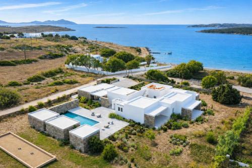 Naousa Villa | POP Villa - a family-friendly ambience by the sea
