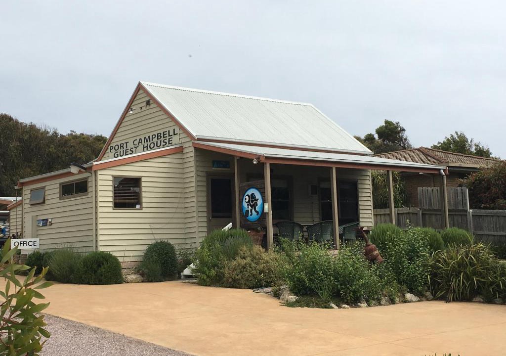 Port Campbell House | Port Campbell Guesthouse & Flash Packers