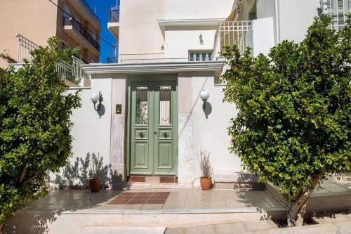 Lavrio Apartment | Portfront Neoclassical Gem in Lavrio