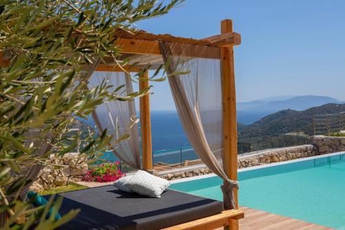 Fternon Villa | Portoporo villa Ammos with stone-built BBQ area