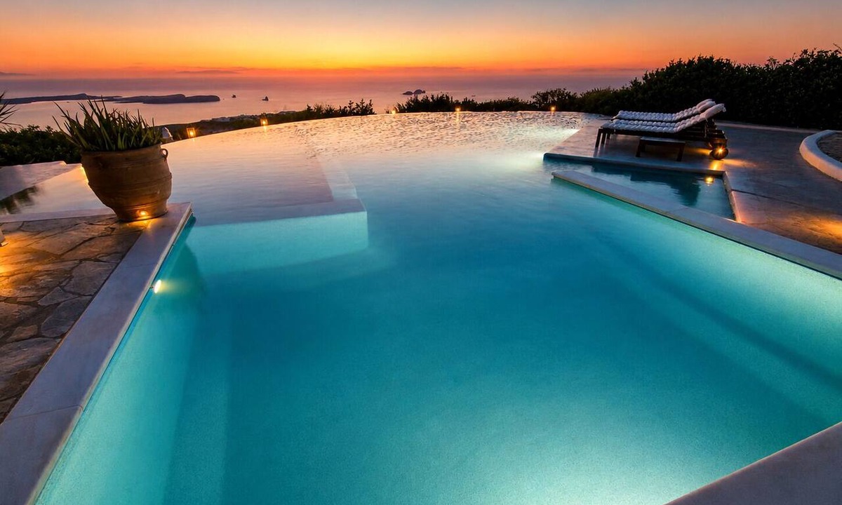 Nea Cryssi Akti Villa | Private Luxury Villa with Infinity Pool & Sunset View – Paros