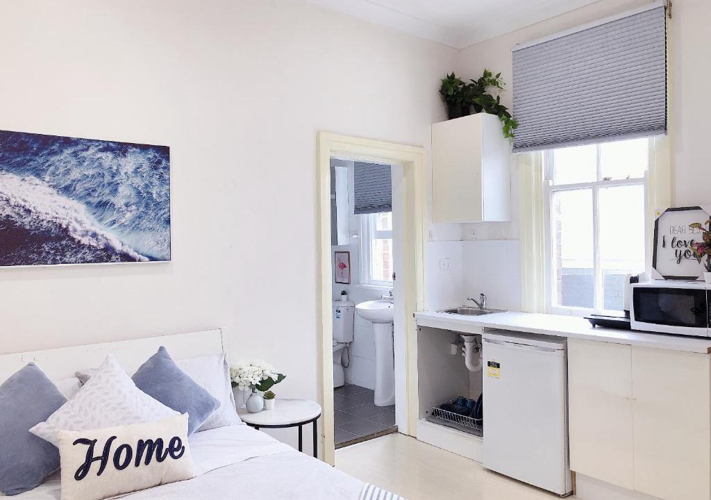 Kingsford Apartment | Private Studio-room In Kingsford with Kitchenette and Private Bathroom Near UNSW, Randwick 4 - ROOM ONLY