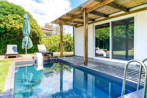Olympiada House | Rafaelo Pool Side Villas