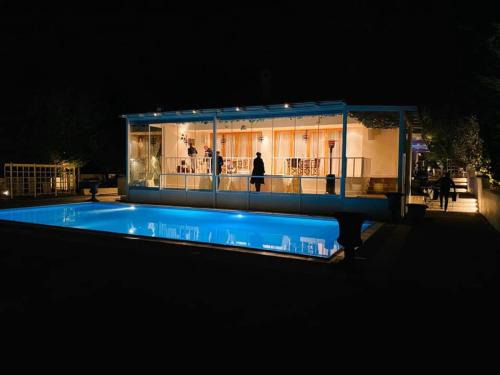 Anixi Villa | Ranch Ekru