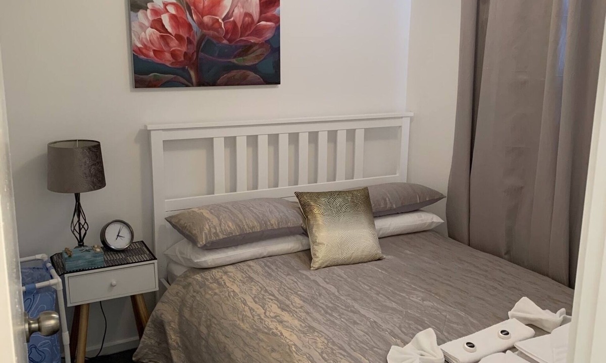 Relax Bingham | Goolwa