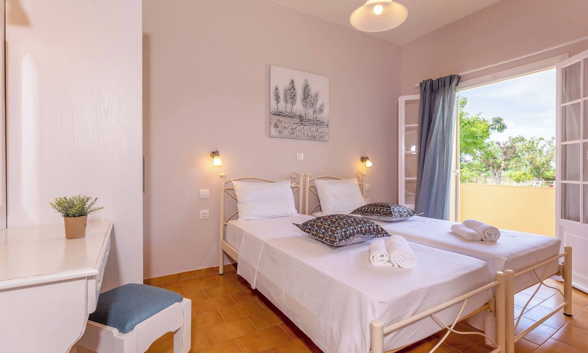 Roda Apartment | Relax Studios EVEXIA - ground floor studio