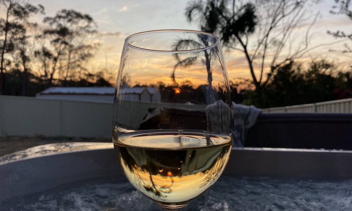 Hill Top Cottage | Relaxing cosy escape - Hot Tub, Breakfast & Wine