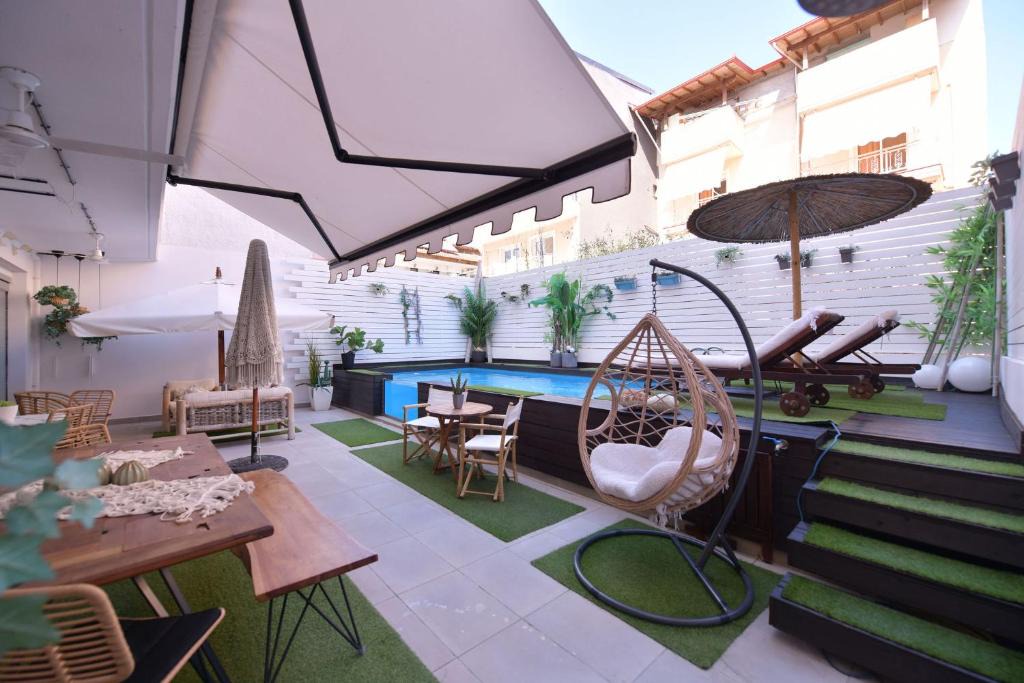 Olymbiaki Akti Apartment | Retro luxury rooms