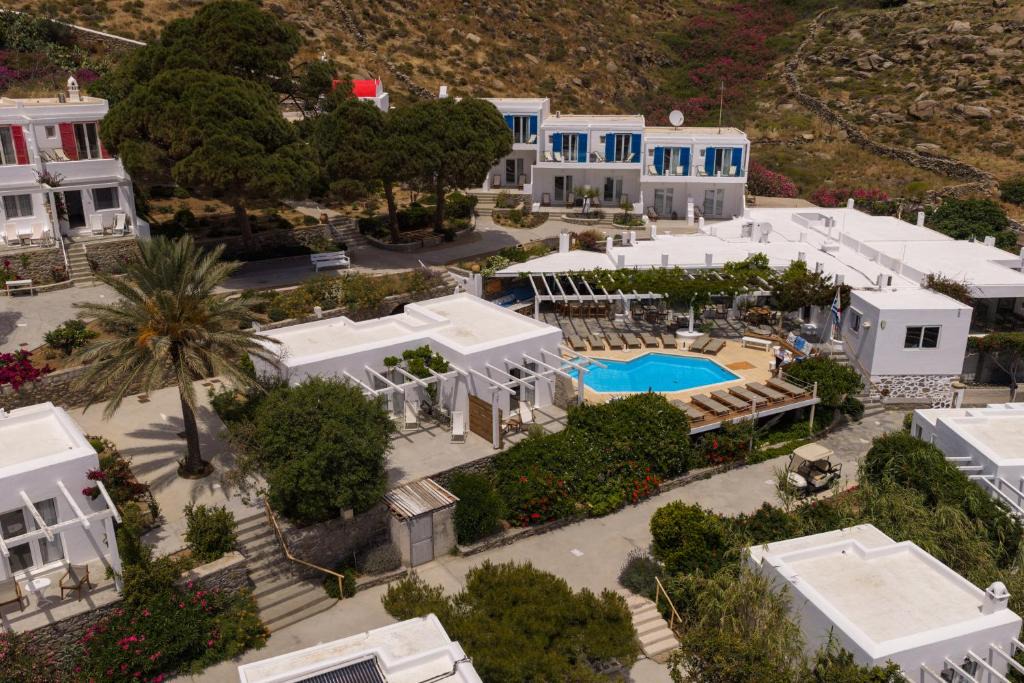 Tourlos Hotel | Rhenia Mykonos Hotel & Bungalows