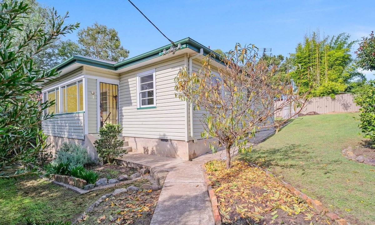 Gloucester House | RIVERLET - Heart of Gloucester town