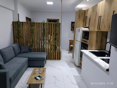 Thessaloniki Apartment | Roll&Rest