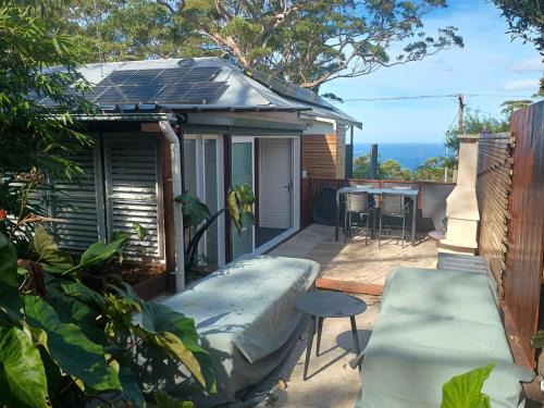 Stanwell Tops Apartment | Romanic Garden View 1 bed Apartment with ocean views at Stanwell Tops